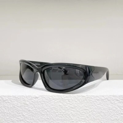 Y2K Sunglasses Square Mirror Punk Sunglasses Y2K Punk Sunglasses Designer Square Sunglasses UV400  main image 2