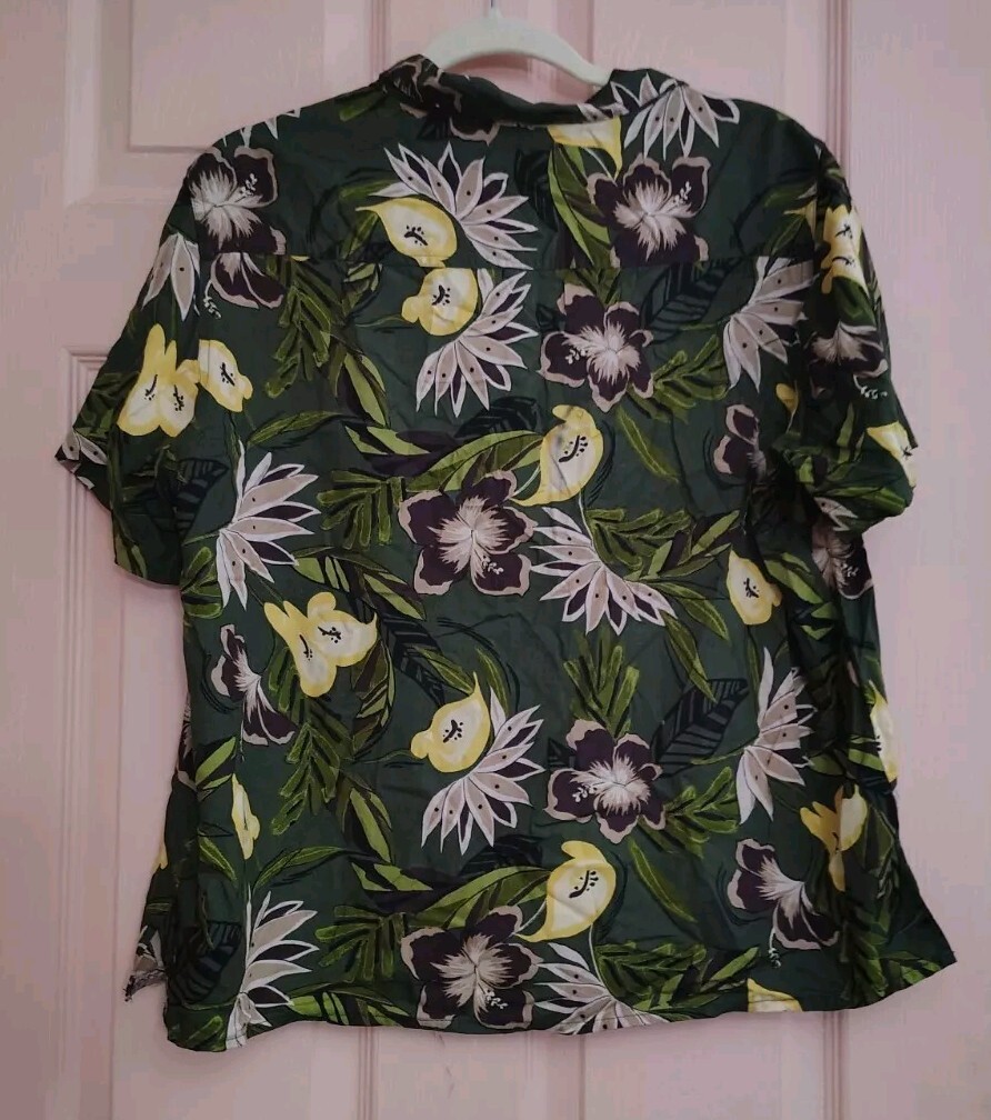 Basic Editions Floral XL💯% Polyester Short Sleev… - image 5