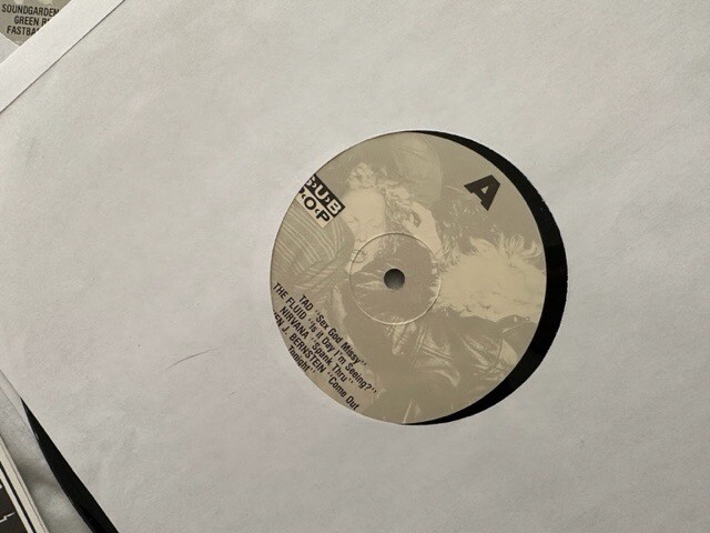 SUB POP 200 3xEP + Booklet* 1988 NM/OOP Nirvana SP25 Mudhoney