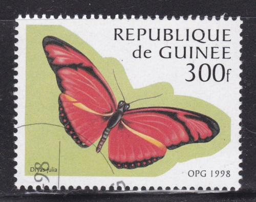 Guinea 1998 Farfalle Dryas Julia 300f CTO In perfette condizioni - Foto 1 di 1