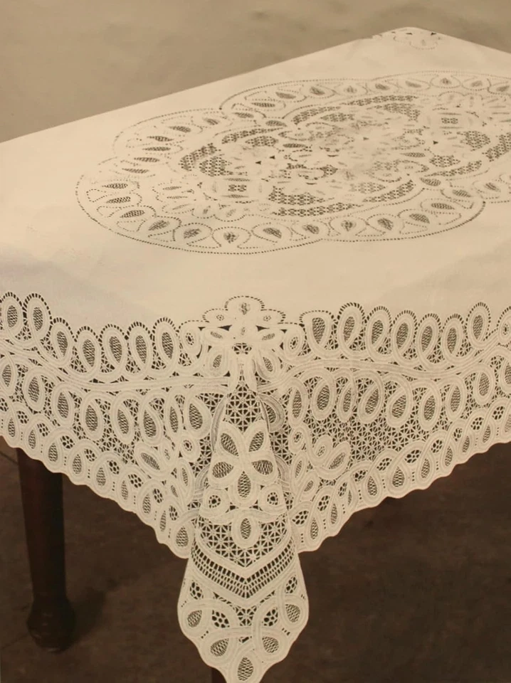 Vinyl Crochet Lace Tablecloth Ivory 60x104 Stain-Resistant Wipeable Durable - Image 3 of 4