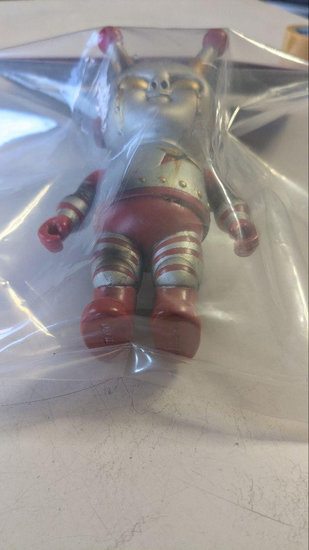 BLACK PEARLS x DEVIL TOYS Soft Vinyl F/S FEDEX | eBay BLACK PEARLS x DEVIL TOYS Soft Vinyl F/S FEDEX | eBay