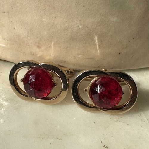 SWANK - Eslabones de puño de piedra sintética roja media esfera en tonos dorados de colección - ¡IMPRESCINDIBLE! - Imagen 2 de 11