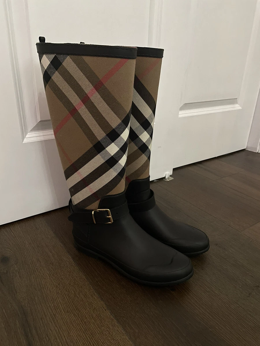 Burberry weekend for women boots new arrivals