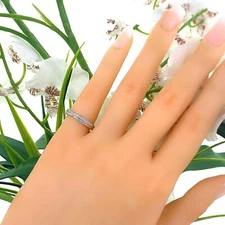 Harry Winston Tryst Single Row Pave Diamond Wedding Band in Platinum