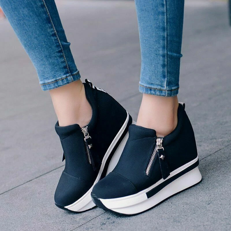 Don't Have To Rush Wedges Sneakers