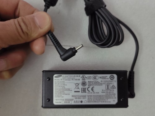 19V 2.1A PA-1400-96 For Samsung Flex Alpha NP730QCJ-K02US 40W AC Adapter Genuine - 第 2/5 張圖片