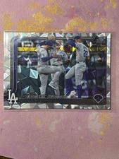 2025 Topps Series 1 - Dodgers Swagger Diamante Foil Los Angeles Dodgers 255