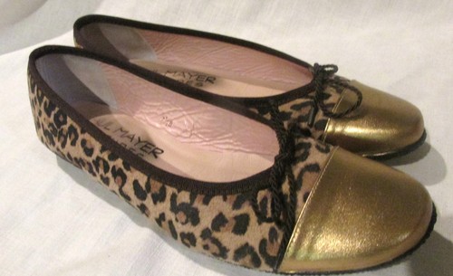Paul Mayer Attitudes Flats 7.5B Leopard Suede Gold Cap Toe Bow Model Candy - Picture 5 of 8
