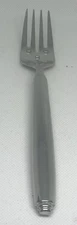 (1) Oneida USA OBELUS stainless salad Fork ~ 7 1/8”