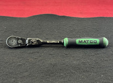 Matco Tools 14 Locking Flex Head Ratchet Afr68blfg - Green Matco Tools 14 Locking Flex Head Ratchet Afr68blfg - Green