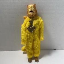 Wizard of Oz Cowardly Lion Toy Time Inc 1981 w/Outfit, Courage Award, Shoes