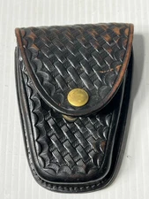 Dutyman 8821 Leather Black Single Chain or Hinged Handcuff Case Pouch Carrier