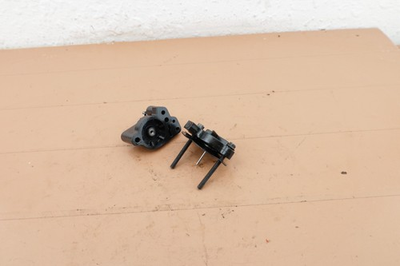 #ad Homelite 330 Chainsaw OEM Oil Pump for parts $5.00