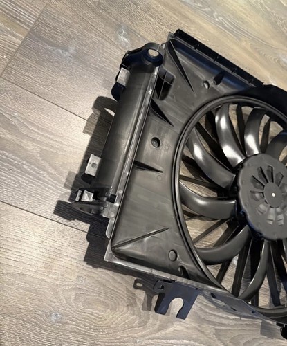 Conjunto de ventilador de refrigeración radiador Tesla Model X MX 2016-2021 - Imagen 22 de 23