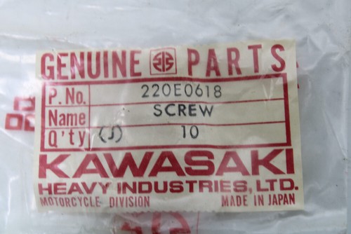 Kawasaki Screw Pan Head 6X18 220E0618 Pack of 10 - Picture 2 of 3