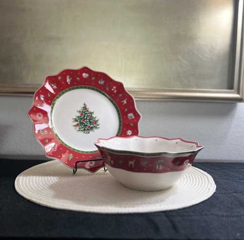 Villeroy & Boch Set of 2 Salad Plates/2 Rice Bowls Christmas Toy's Delight Decor - Picture 1 of 6