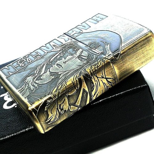 Accendino Zippo Black Lagoon Balalaika lavorazione 3 lati incisione ottone oro Giappone - Foto 11 di 19