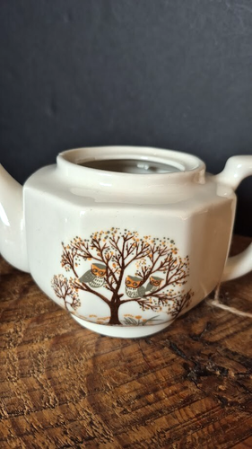 Vintage Ceramic Teapot Ivory & Orange Autumn Woodland Trees & Owls Theme - Picture 16 of 23