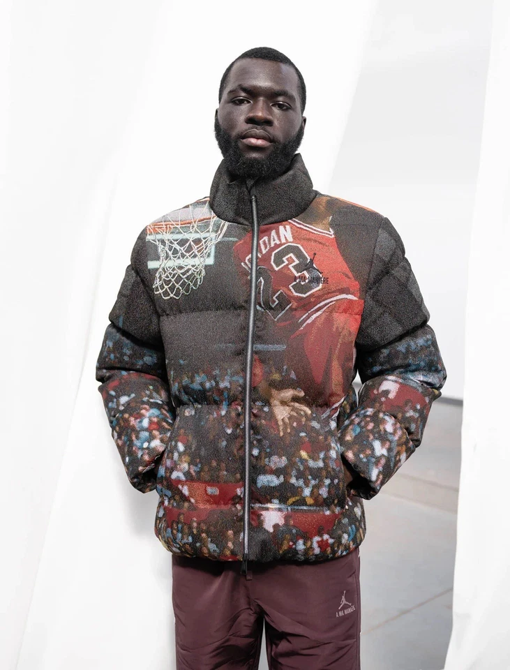 A MA MANIÉRE X JORDAN BRAND ALL OVER PUFFER JACKET DR1418-045 Large - Image 2 of 4