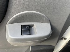 Lève vitre Nissan NV200