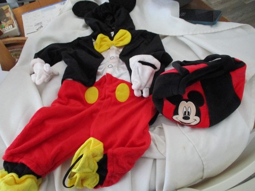 Disney BABY Mickey Mouse Kostüm 6-9 Monate Halloween & Plüschkorb