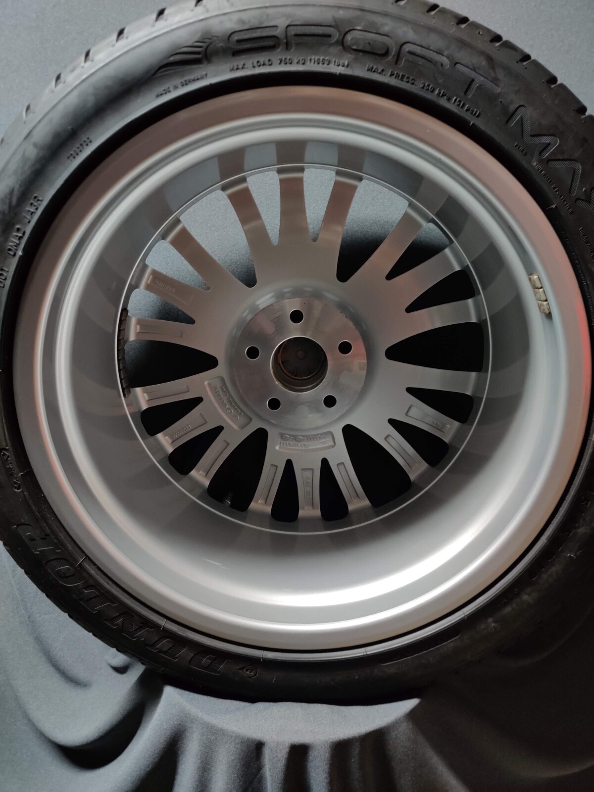Maserati Silver Tritone 19" Staggered fit wheel set /parts 670010509 / 670010508