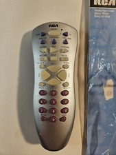 RCA Universal Remote RCU410RS Control Complet...