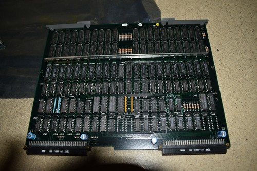 TEKTRONIX 670-7673 PLANE MEMORY LOT OF TWO VINTAGE BOARDS (AQ26) - Picture 3 of 3