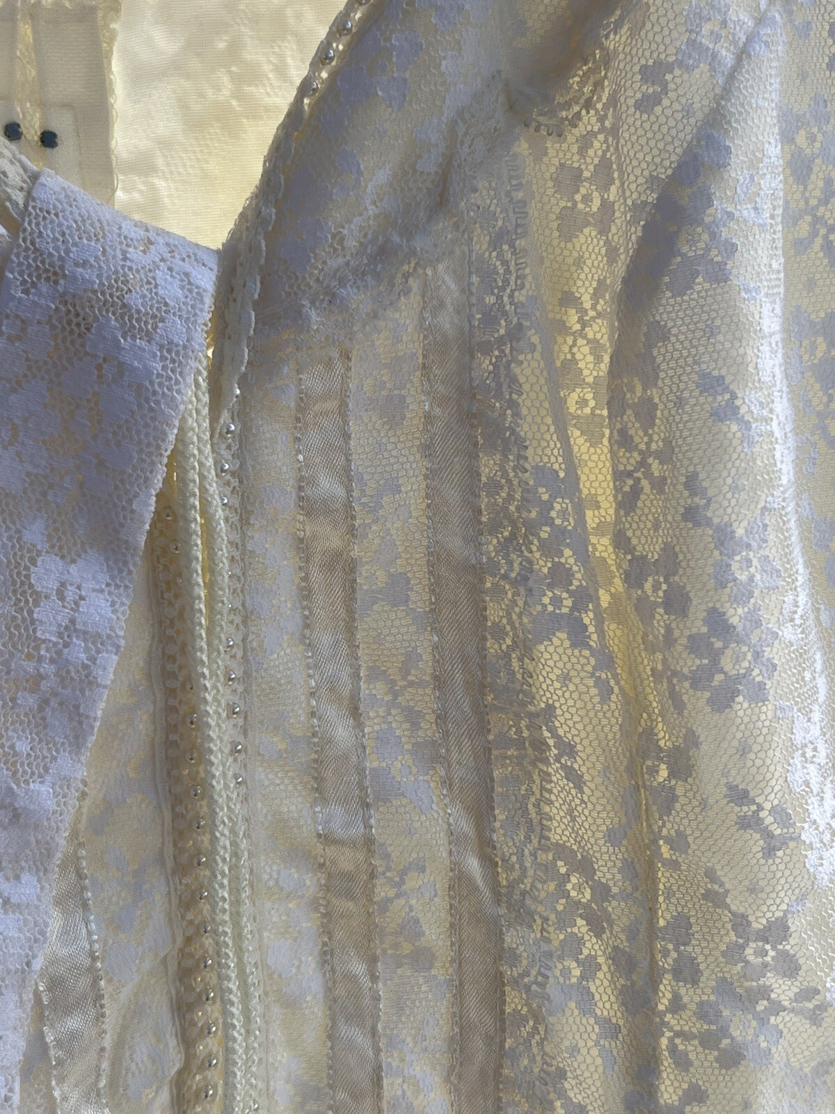Picture 16 of 24