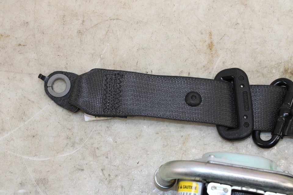 Оригинальный правый ремень безопасности для Pontiac Solstice 2006–2009 годов выпуска HB105 - Изображение 2 из 4