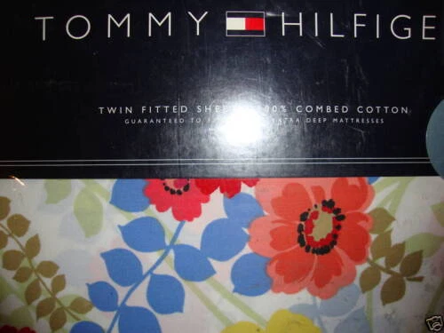 Tommy Hilfiger 花卉床笠床单