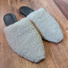 Jenni Kayne Gray Shearling Mules Shoes 35 5