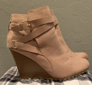 shoedazzle booties