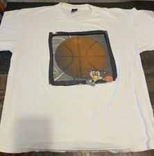 Vintage WARNER BROS STORE TAZ Basketball T-SHIRT 90s Size XXL Looney Tunes