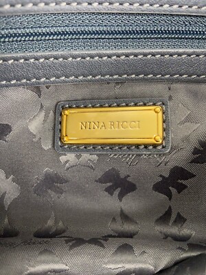 Sac à Main Nina Ricci En Cuir Noir - Italie - Occasion Bon État - Style Élégant