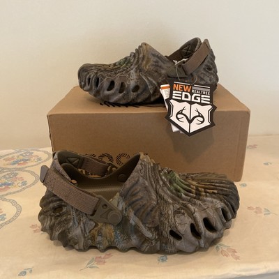 Size 4M - Salehe Bembury x Crocs Pollex Clog Real Tree Camo 207393