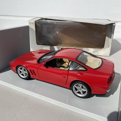 UT Models Ferrari F550 Maranello - Red 1:18 Scale Diecast Model
