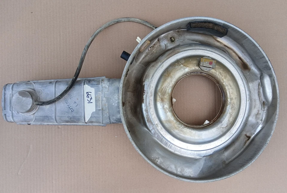 Respirador de ar Ford Thunderbird 1977 - Imagem 2 de 3