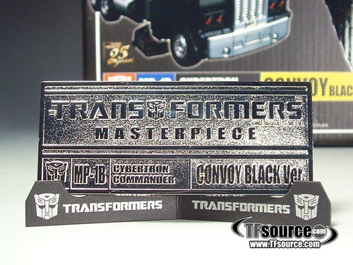 MP-01B Black Convoy Optimus Prime | Transformers Masterpiece - Picture 4 of 13