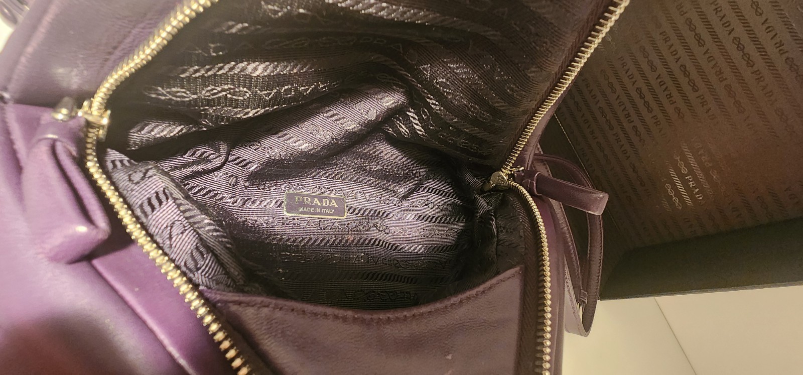 Authentic PRADA Triangle Leather Shoulder Bag Dee… - image 10