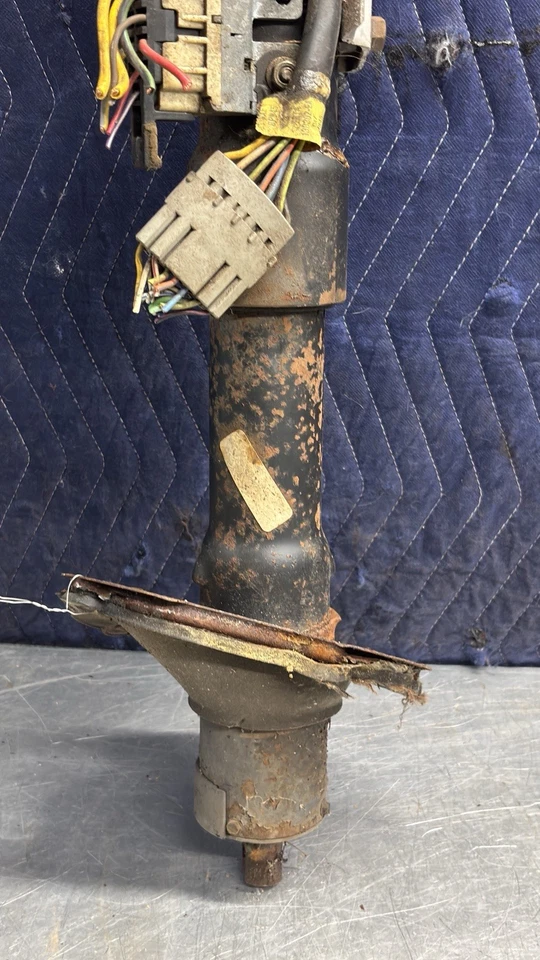 80-86 Ford F150 Truck Bronco MANUAL Transmission Steering Column W Key NON Tilt - Imagem 2 de 4