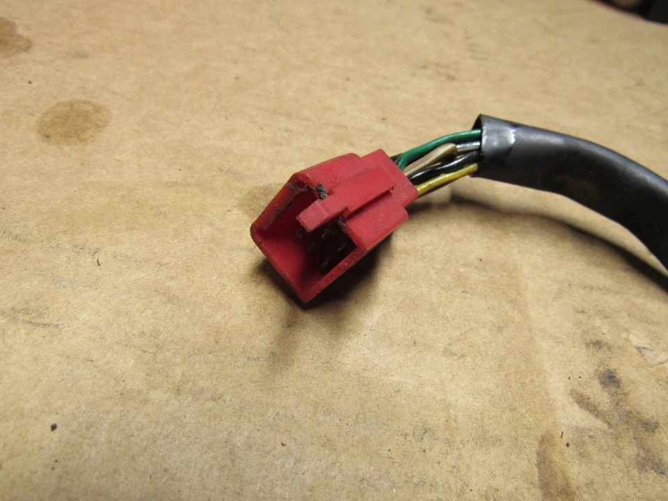 Honda VF500F 1984 Interceptor barra derecha interruptor VF500 Foto 4 de 4