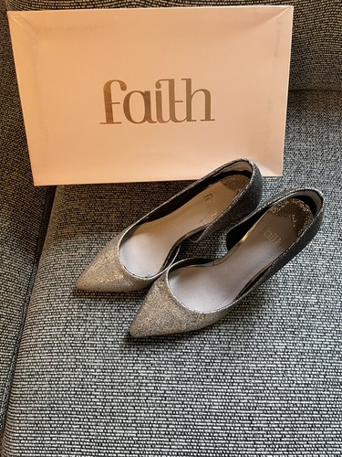 faith shoes size 6