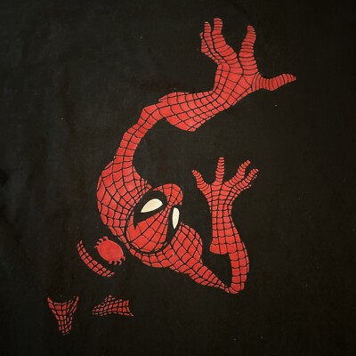 Spider-man (L) Red & White Silhouette Black T-Shirt 90s Marvel