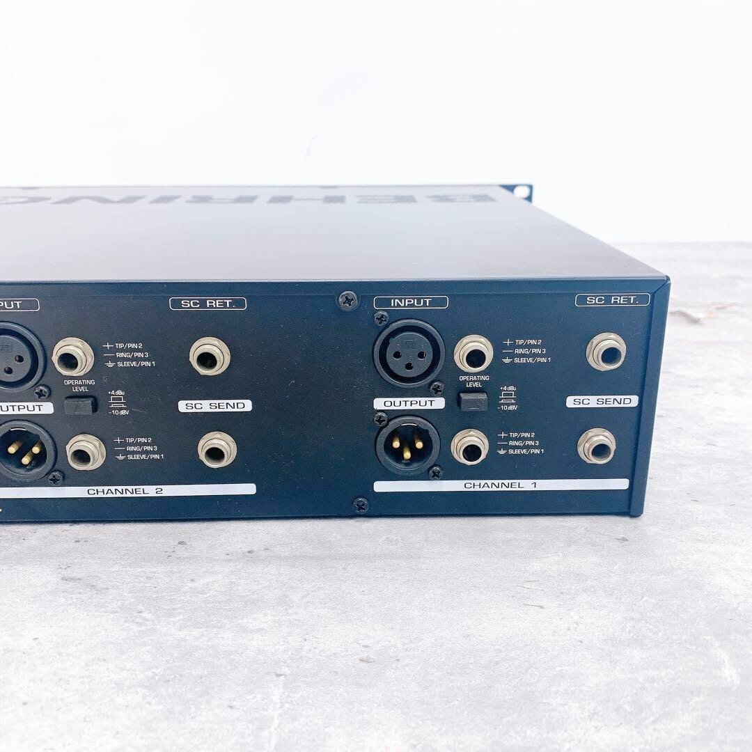 USED Behringer T1952 Vintager Series Tube Composer Model USED Behringer T1952 Vintager Series Tube Composer Model