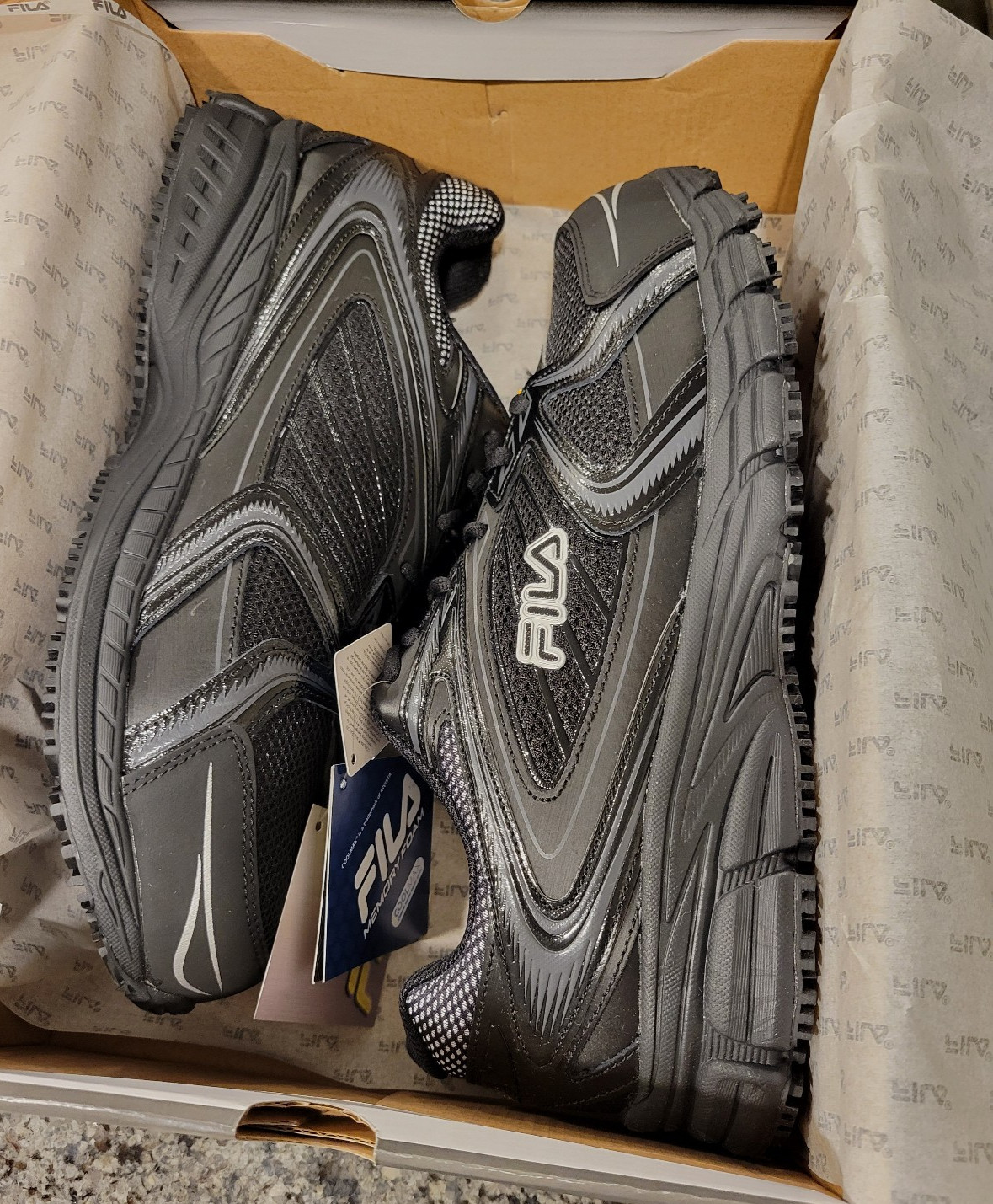 Fila Memory Reckoning 7 Slip Resistant Steel Toe Mens 11.5 Black Athletic Shoes