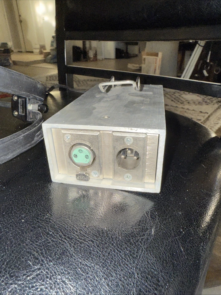 Telex IC-1/ Wired 2 Way Studio Intercom Belt Pack w Telex PH-1 Single (M3) - Image 4 of 4