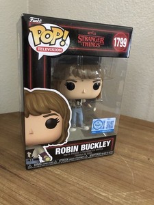 Robin FUNKO POP Stranger Things | eBay Robin FUNKO POP Stranger Things | eBay