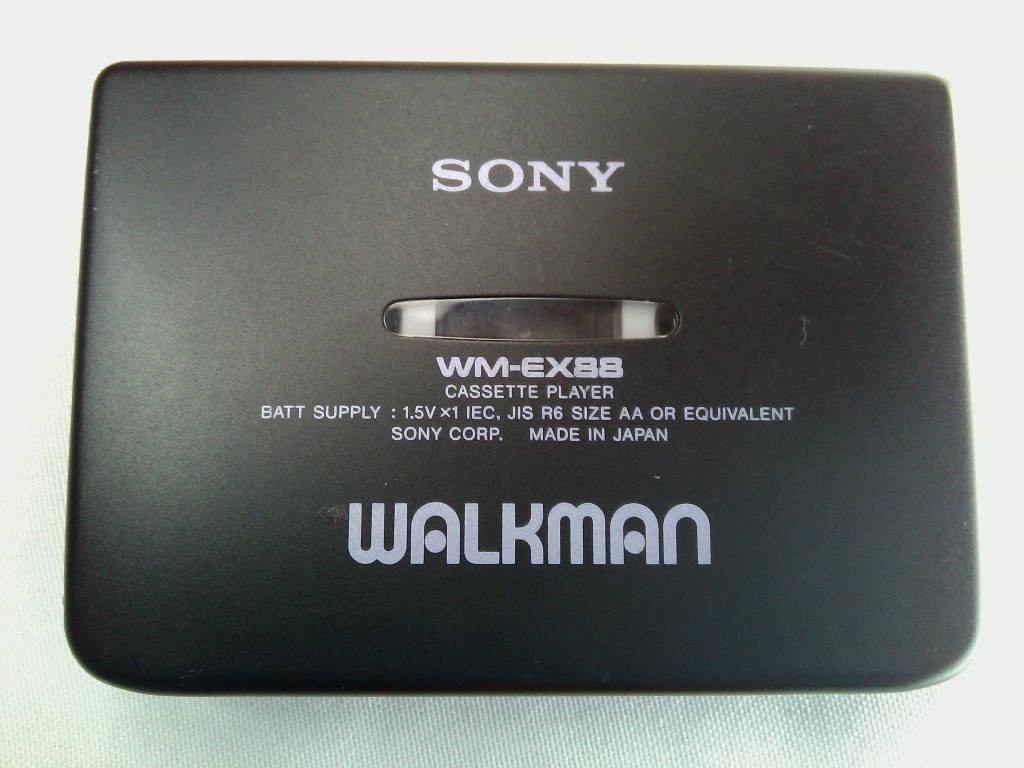 Sony WM-EX88 Walkman Cassette Player Tested - Works with AA